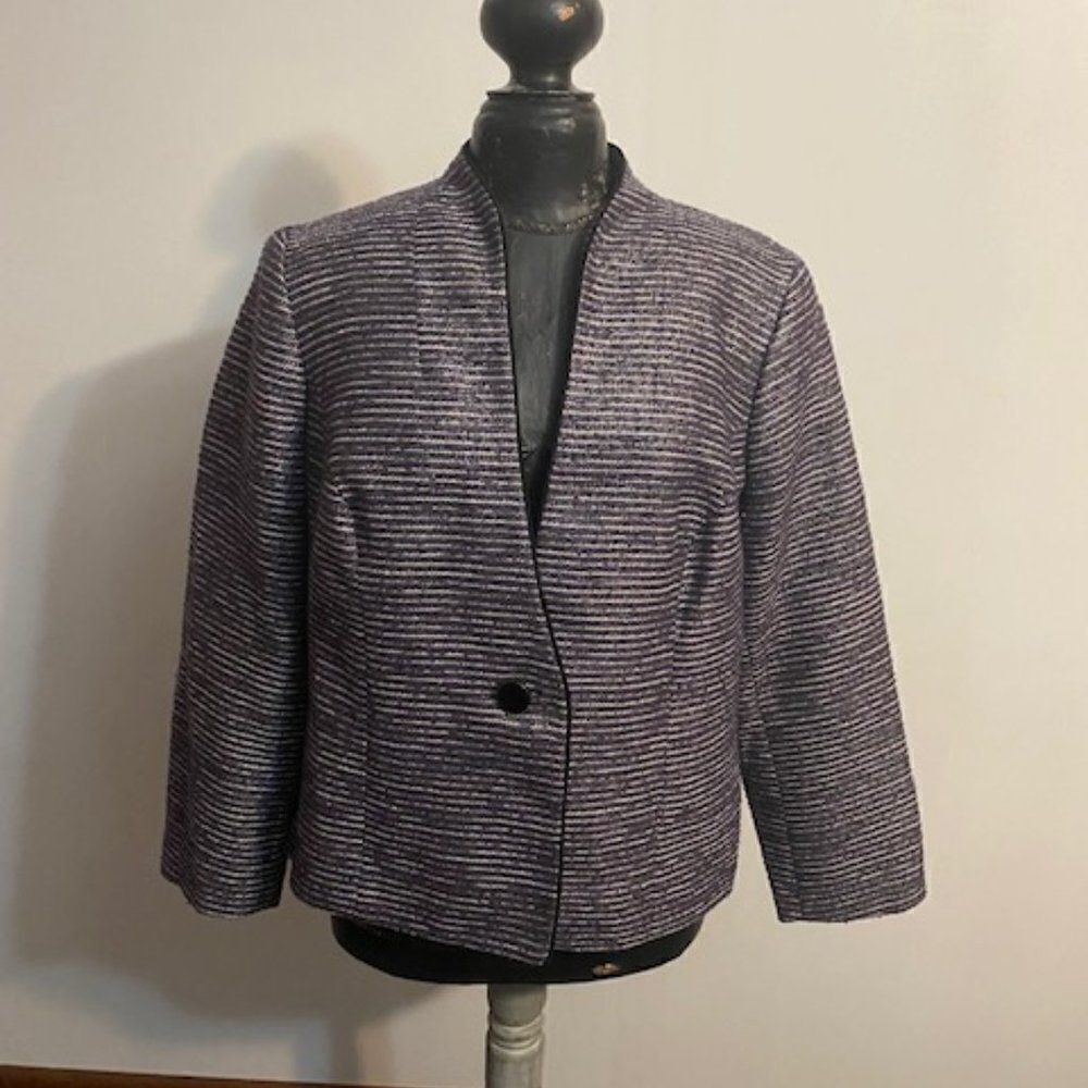 Jones Studio Separates Purple/Black shimmering 1 button V-neck blazer, size 14W